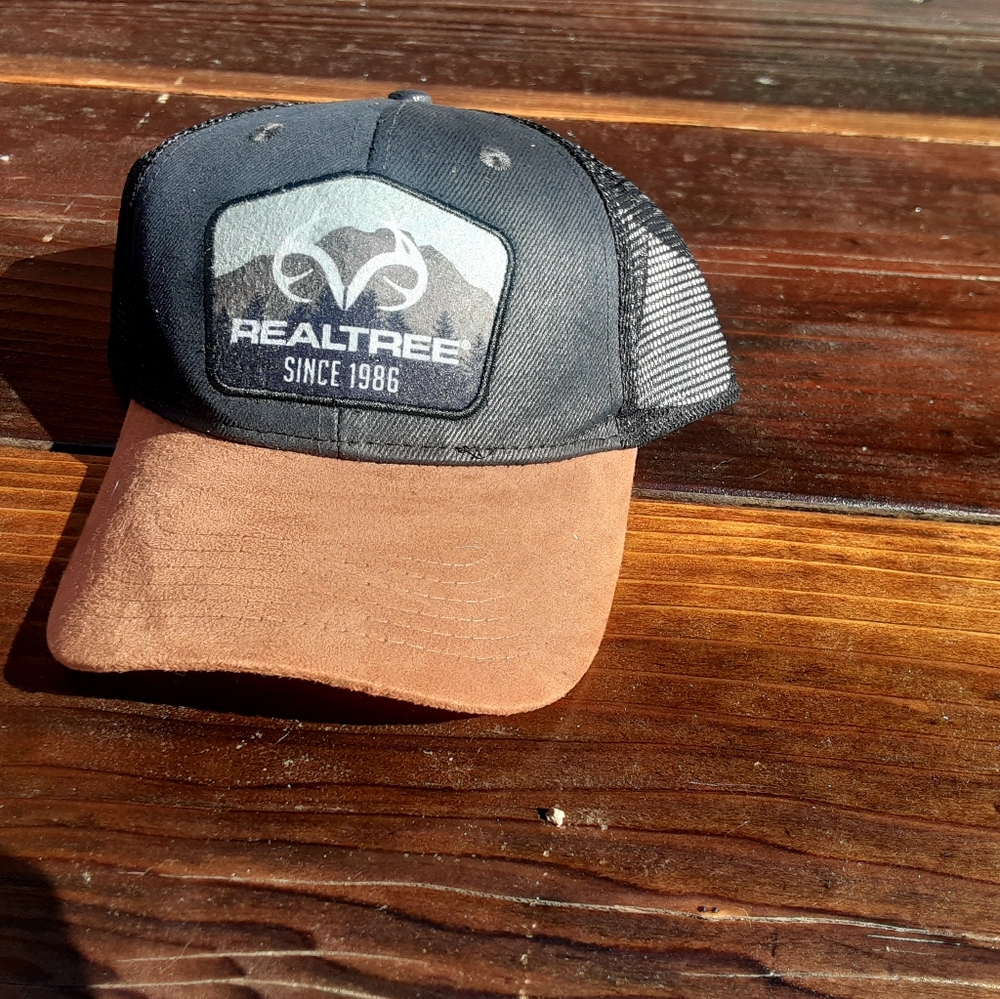 Realtree fishing hat